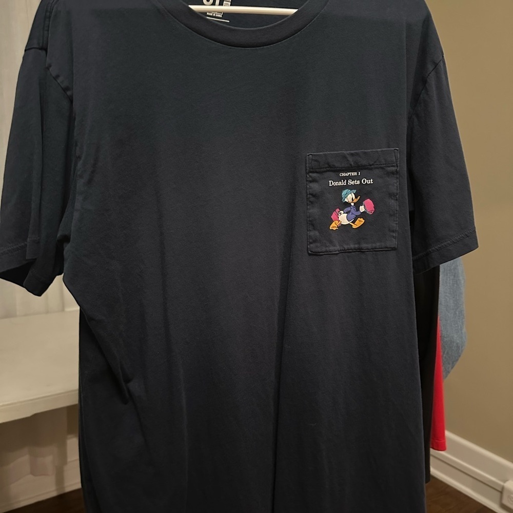 Uniqlo Donald Duck Navy T-Shirt